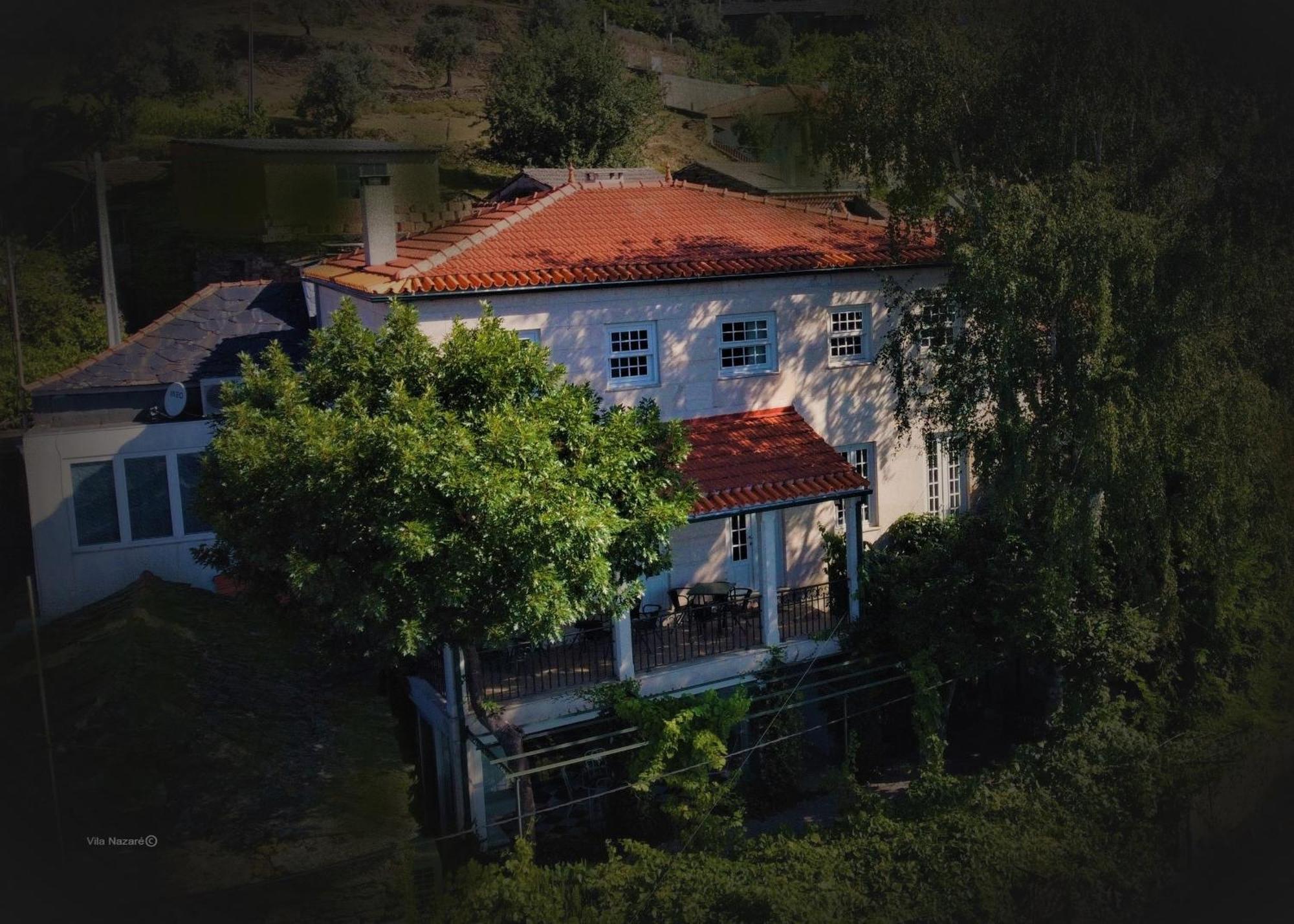 Bed and Breakfast Vila Nazare Castro Daire Exterior foto